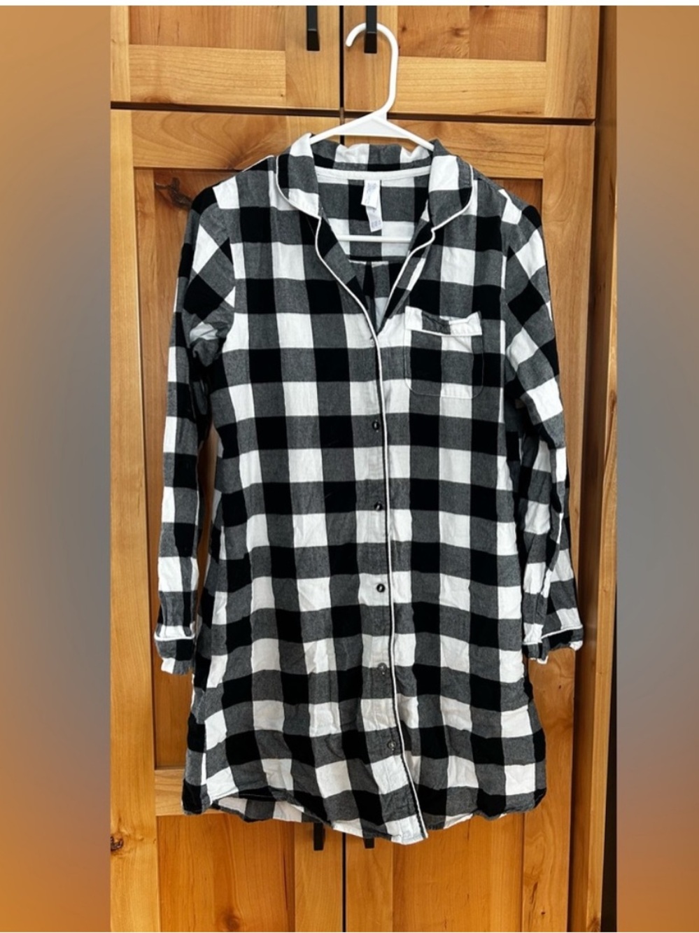 Stars Above perfectly cozy flannel black white checkered buttondown gown XS